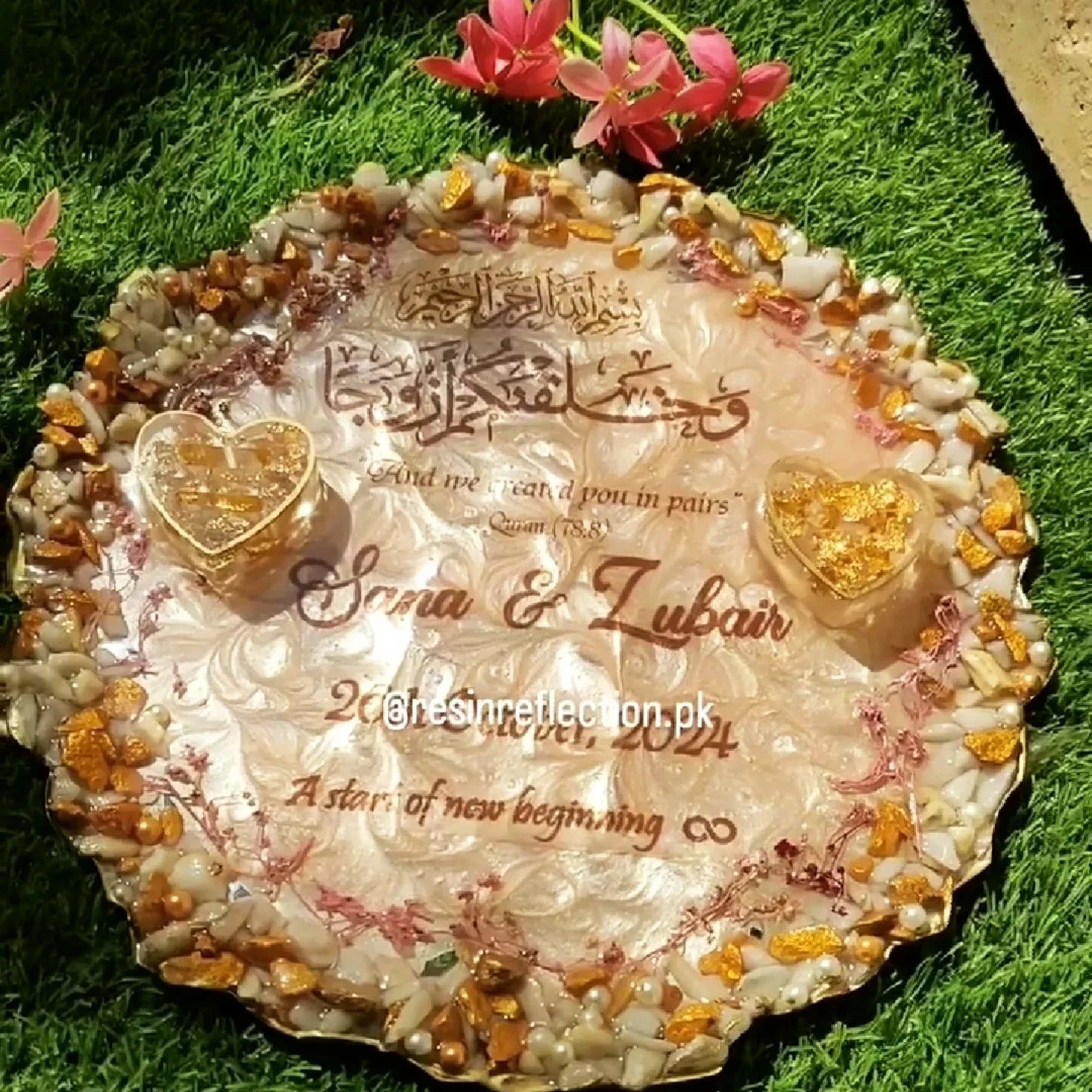 Engagement tray with light golden theme