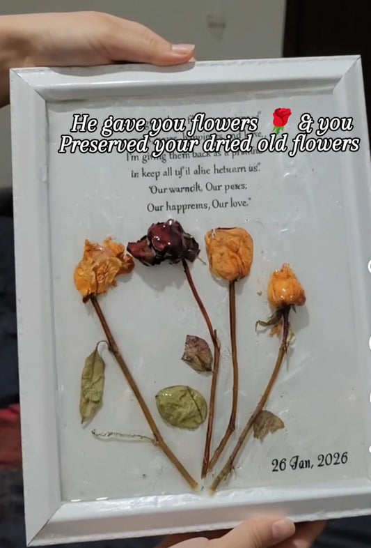 Preserved flowers frame Enriched with resin