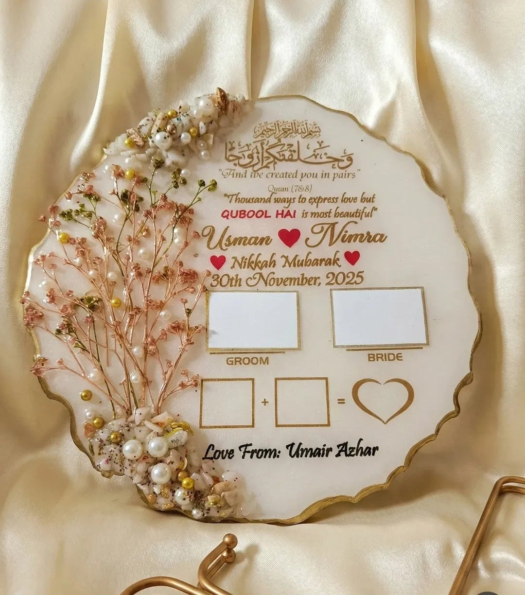 Our Best selling ✨Signature/Thumb Elegant Resin Floral Frame